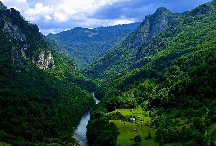 Куда поехать в Черногории — 10 самых интересных мест