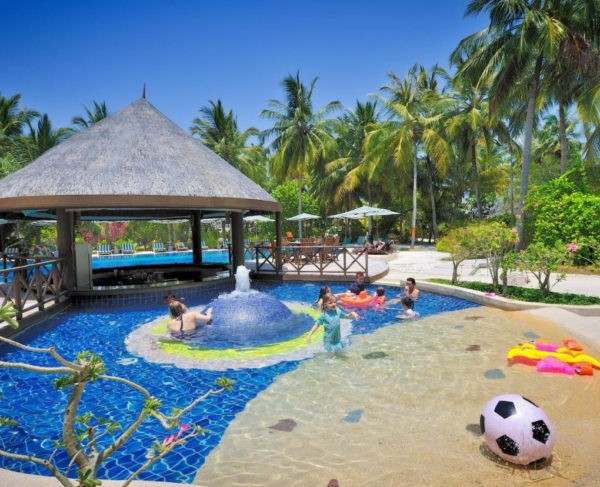 Лучшие отели на Мальдивах для отдыха с детьми