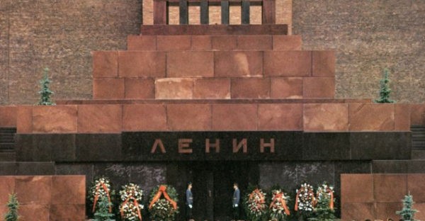 Тайны Кремлевского некрополя и Мавзолея Ленина