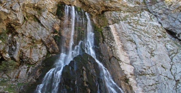 На джипах в Абхазию: Гегский водопад, озера и каньоны