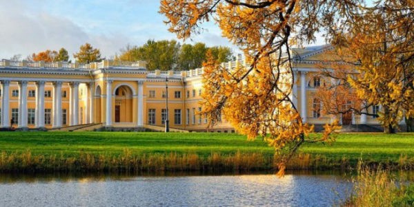 Путешествие из Петербурга в Царское Село и Александровский дворец