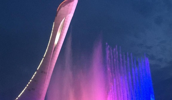 Вечерний Олимпийский парк и шоу фонтанов