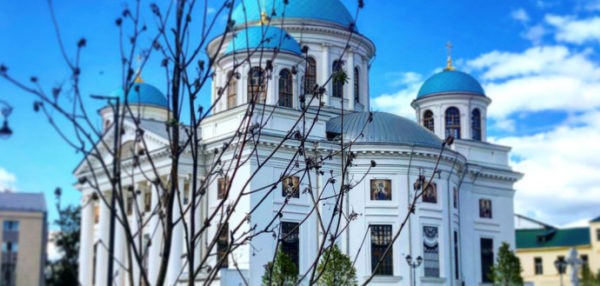 Казанский Богородицкий монастырь и его иконописная мастерская: прошлое и настоящее.