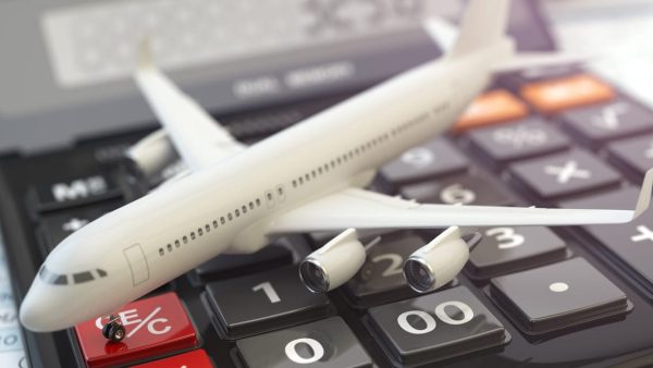 Как купить авиабилеты и сэкономить деньги в поездке?